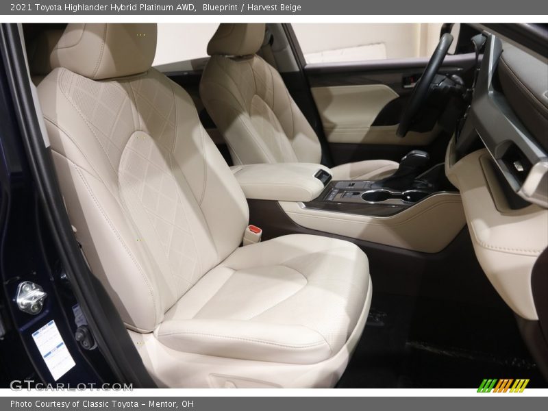 Front Seat of 2021 Highlander Hybrid Platinum AWD