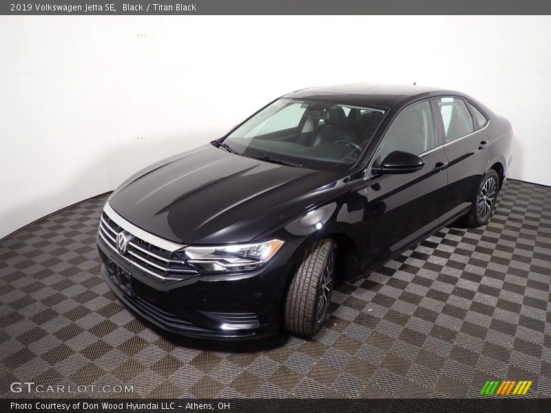 Black / Titan Black 2019 Volkswagen Jetta SE