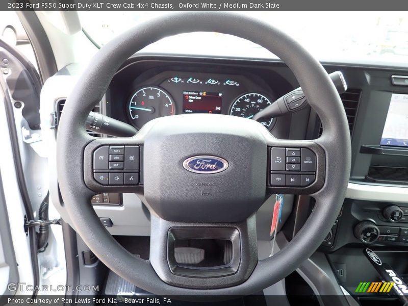 Oxford White / Medium Dark Slate 2023 Ford F550 Super Duty XLT Crew Cab 4x4 Chassis