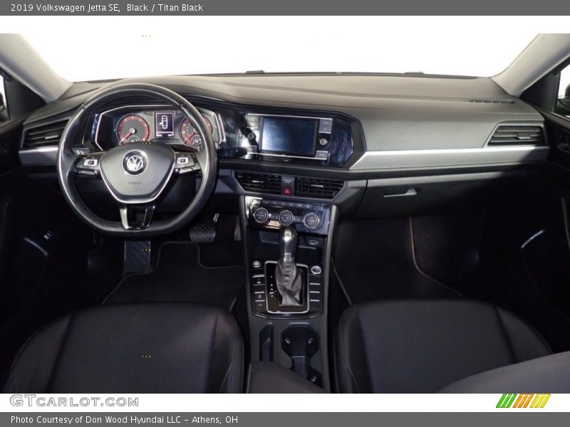 Black / Titan Black 2019 Volkswagen Jetta SE