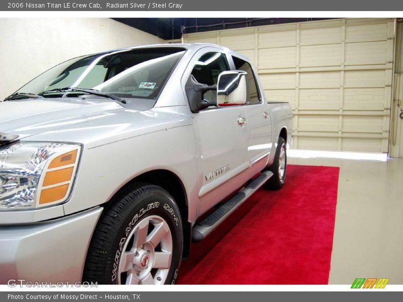 Radiant Silver / Steel Gray 2006 Nissan Titan LE Crew Cab