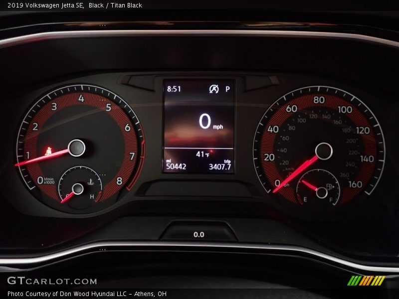 Black / Titan Black 2019 Volkswagen Jetta SE
