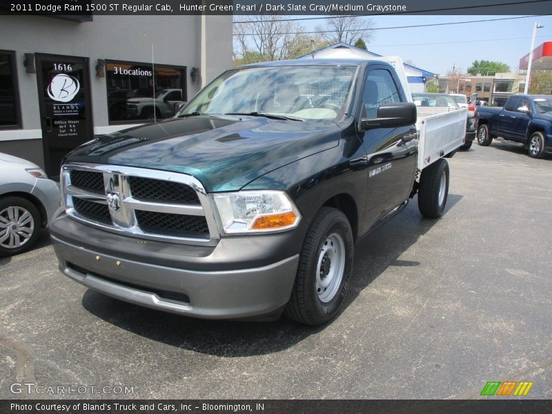 Hunter Green Pearl / Dark Slate Gray/Medium Graystone 2011 Dodge Ram 1500 ST Regular Cab