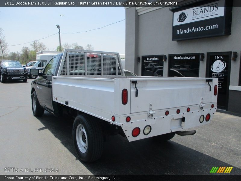 Hunter Green Pearl / Dark Slate Gray/Medium Graystone 2011 Dodge Ram 1500 ST Regular Cab