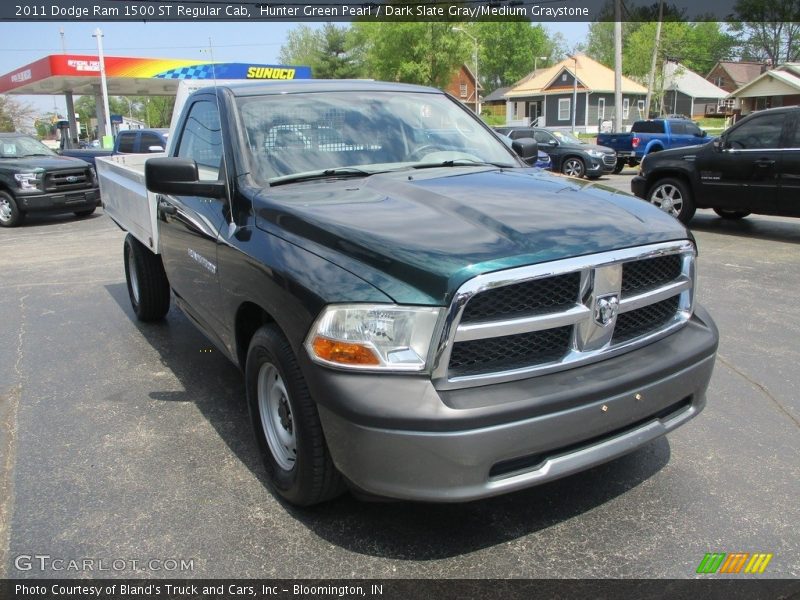 Front 3/4 View of 2011 Ram 1500 ST Regular Cab