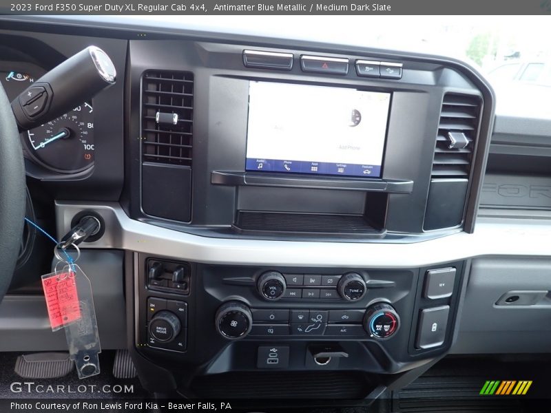 Controls of 2023 F350 Super Duty XL Regular Cab 4x4