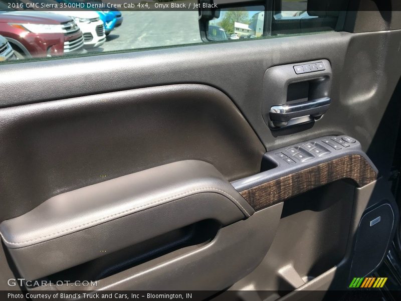 Door Panel of 2016 Sierra 3500HD Denali Crew Cab 4x4
