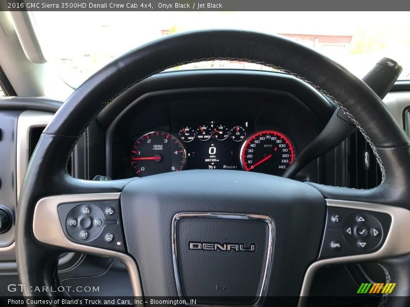  2016 Sierra 3500HD Denali Crew Cab 4x4 Steering Wheel