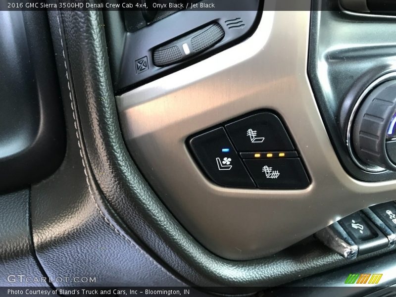 Onyx Black / Jet Black 2016 GMC Sierra 3500HD Denali Crew Cab 4x4
