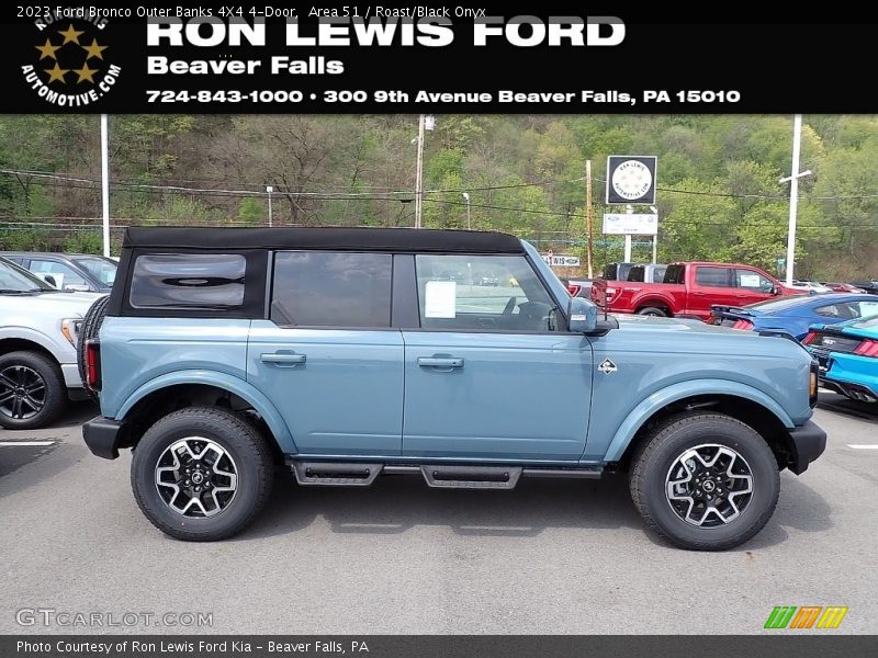 Area 51 / Roast/Black Onyx 2023 Ford Bronco Outer Banks 4X4 4-Door