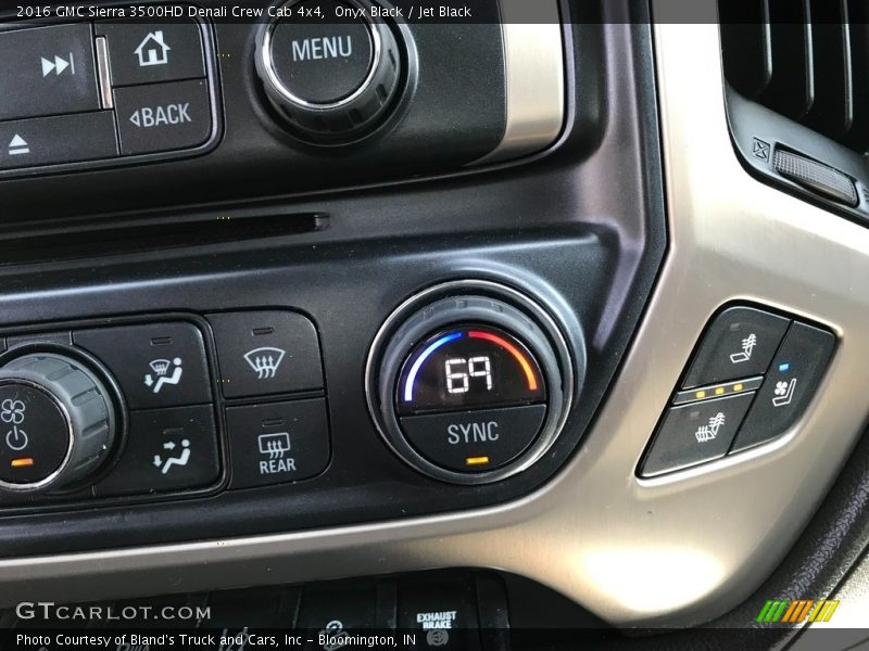 Controls of 2016 Sierra 3500HD Denali Crew Cab 4x4