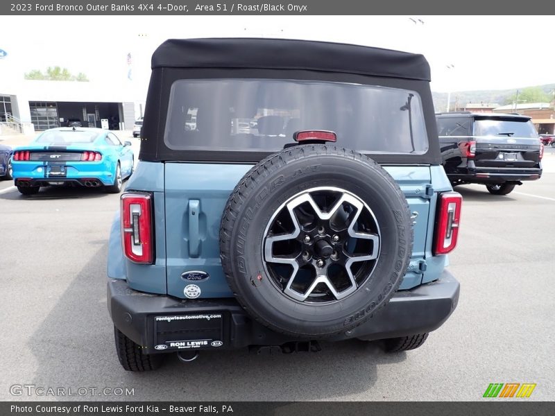 Area 51 / Roast/Black Onyx 2023 Ford Bronco Outer Banks 4X4 4-Door