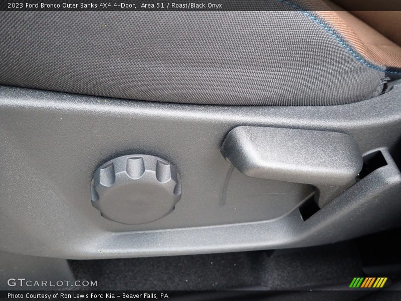 Area 51 / Roast/Black Onyx 2023 Ford Bronco Outer Banks 4X4 4-Door