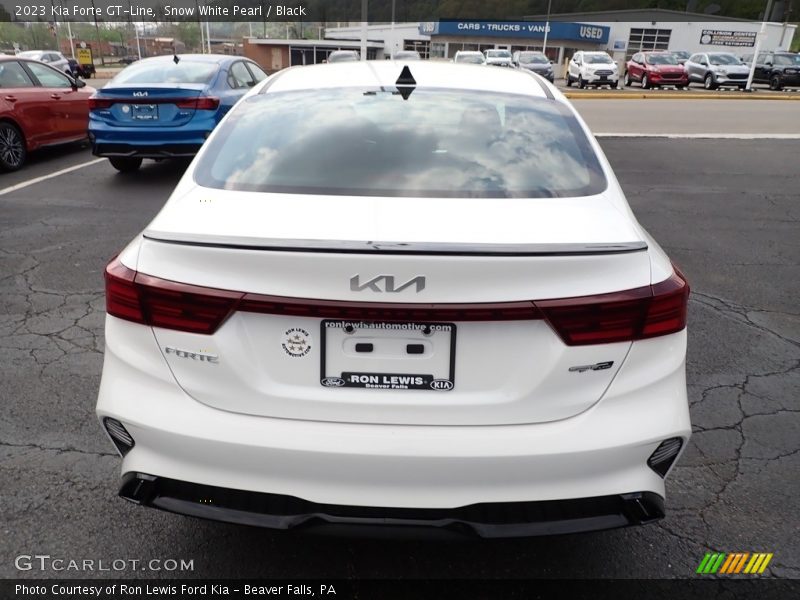Snow White Pearl / Black 2023 Kia Forte GT-Line