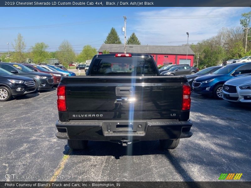 Black / Dark Ash/Jet Black 2019 Chevrolet Silverado LD Custom Double Cab 4x4