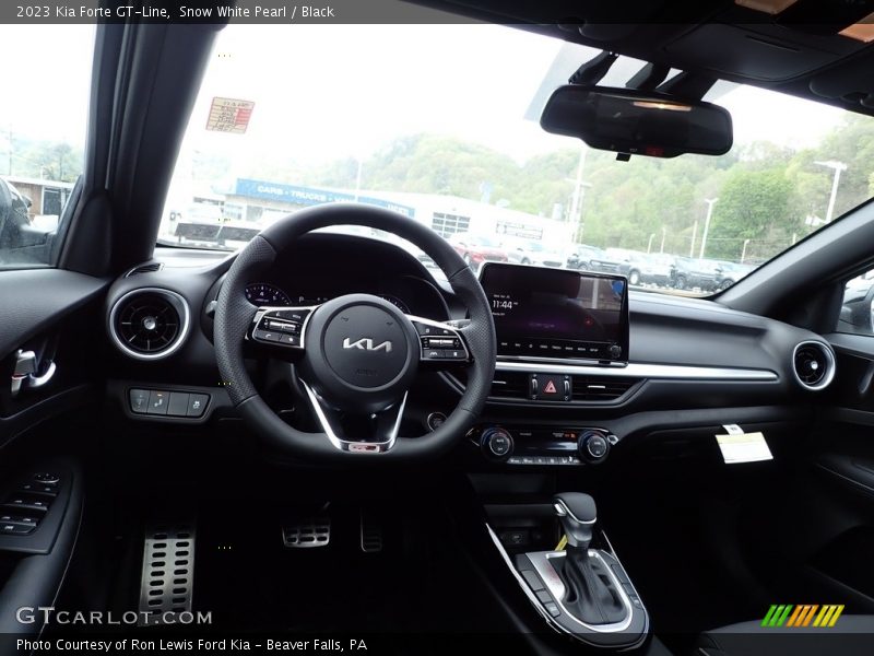 Snow White Pearl / Black 2023 Kia Forte GT-Line