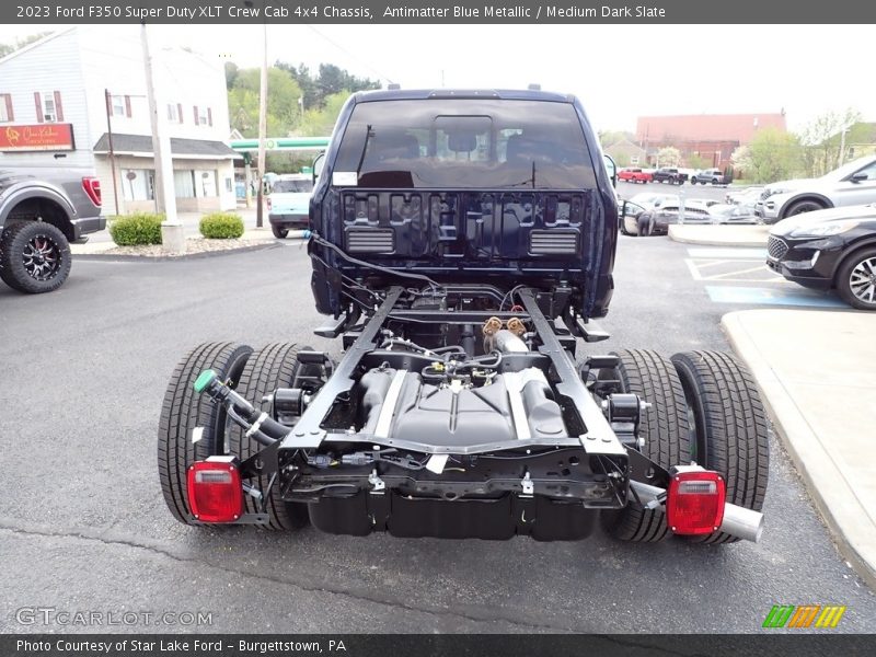 Antimatter Blue Metallic / Medium Dark Slate 2023 Ford F350 Super Duty XLT Crew Cab 4x4 Chassis