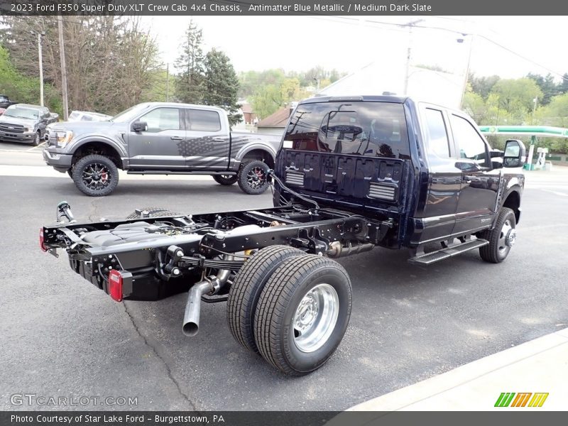Antimatter Blue Metallic / Medium Dark Slate 2023 Ford F350 Super Duty XLT Crew Cab 4x4 Chassis