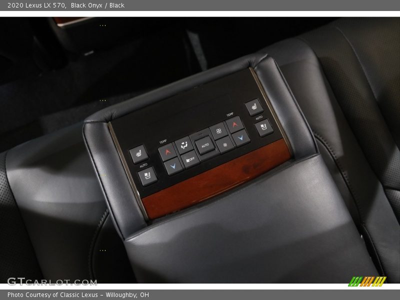 Black Onyx / Black 2020 Lexus LX 570
