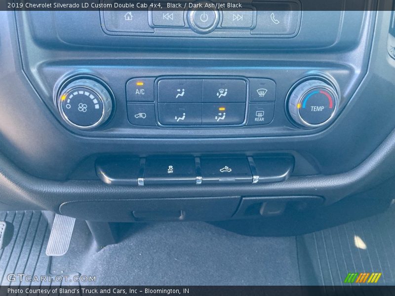 Black / Dark Ash/Jet Black 2019 Chevrolet Silverado LD Custom Double Cab 4x4