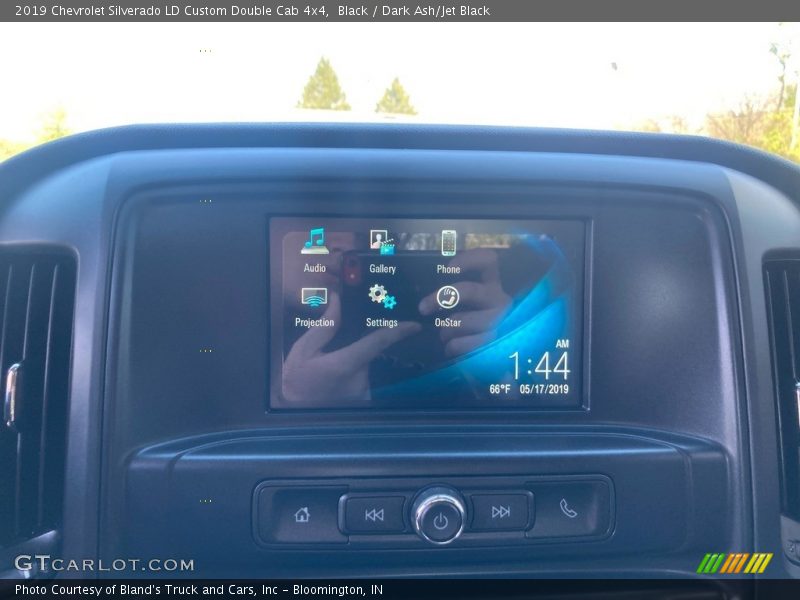 Black / Dark Ash/Jet Black 2019 Chevrolet Silverado LD Custom Double Cab 4x4