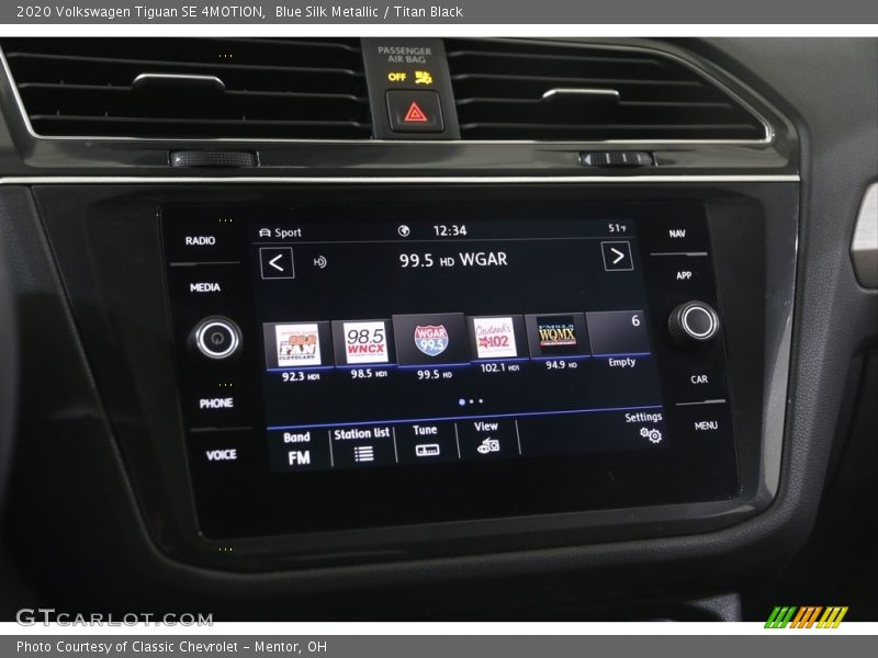 Blue Silk Metallic / Titan Black 2020 Volkswagen Tiguan SE 4MOTION