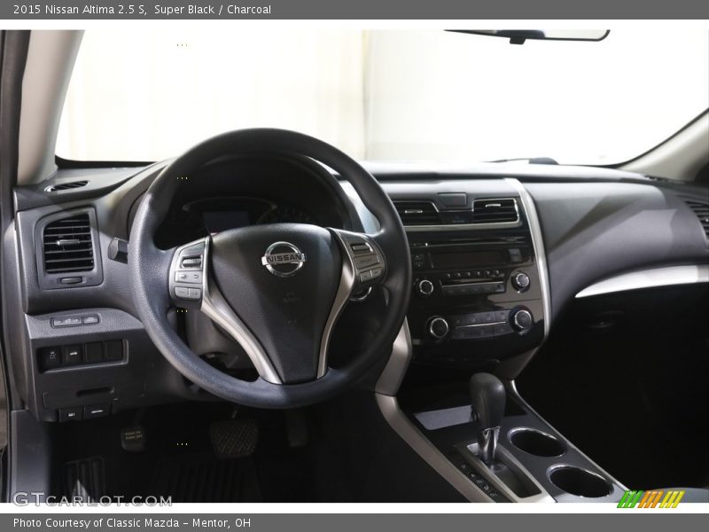 Super Black / Charcoal 2015 Nissan Altima 2.5 S