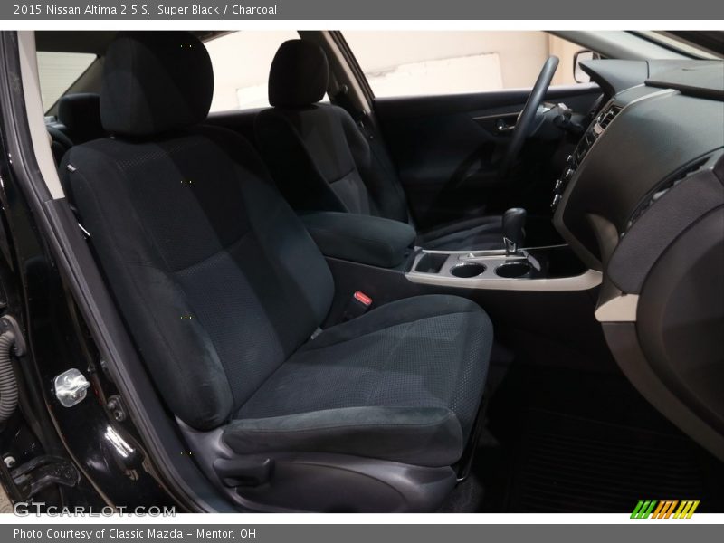 Super Black / Charcoal 2015 Nissan Altima 2.5 S
