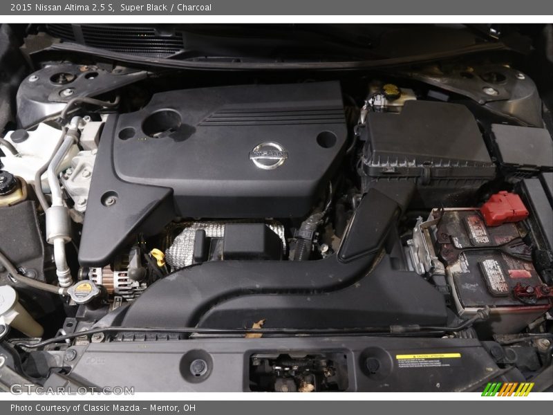 Super Black / Charcoal 2015 Nissan Altima 2.5 S
