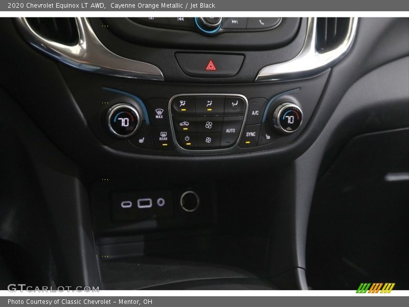 Controls of 2020 Equinox LT AWD