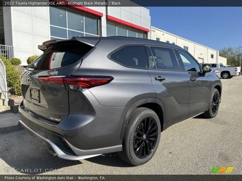 Midnight Black Metallic / Black 2023 Toyota Highlander XSE AWD