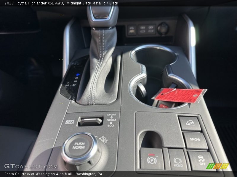 Midnight Black Metallic / Black 2023 Toyota Highlander XSE AWD