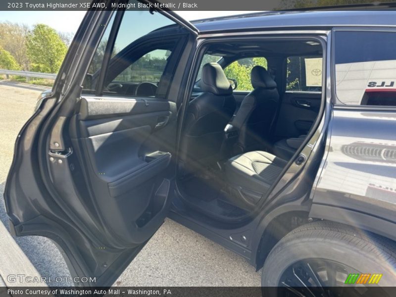Midnight Black Metallic / Black 2023 Toyota Highlander XSE AWD