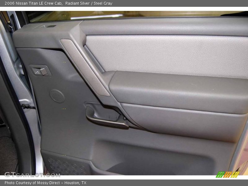 Radiant Silver / Steel Gray 2006 Nissan Titan LE Crew Cab