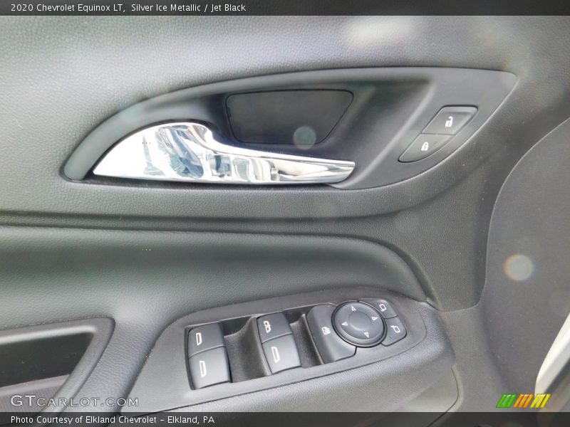 Silver Ice Metallic / Jet Black 2020 Chevrolet Equinox LT