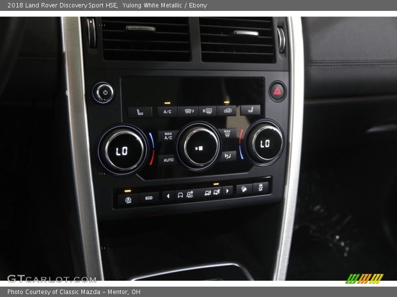 Yulong White Metallic / Ebony 2018 Land Rover Discovery Sport HSE