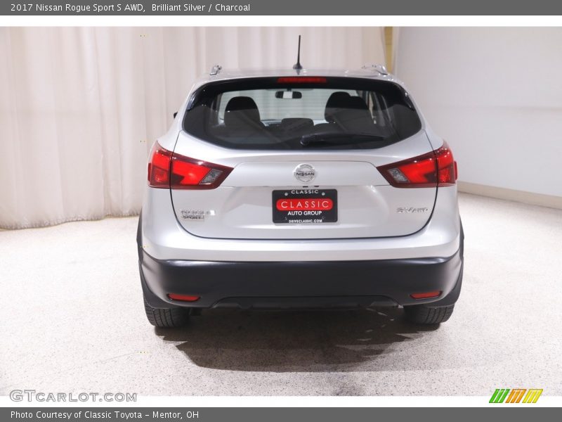 Brilliant Silver / Charcoal 2017 Nissan Rogue Sport S AWD