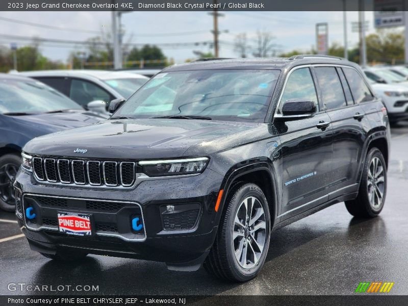 Diamond Black Crystal Pearl / Global Black 2023 Jeep Grand Cherokee Overland 4XE