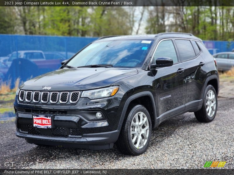 Diamond Black Crystal Pearl / Black 2023 Jeep Compass Latitude Lux 4x4