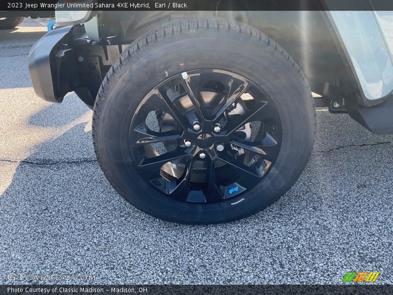Earl / Black 2023 Jeep Wrangler Unlimited Sahara 4XE Hybrid