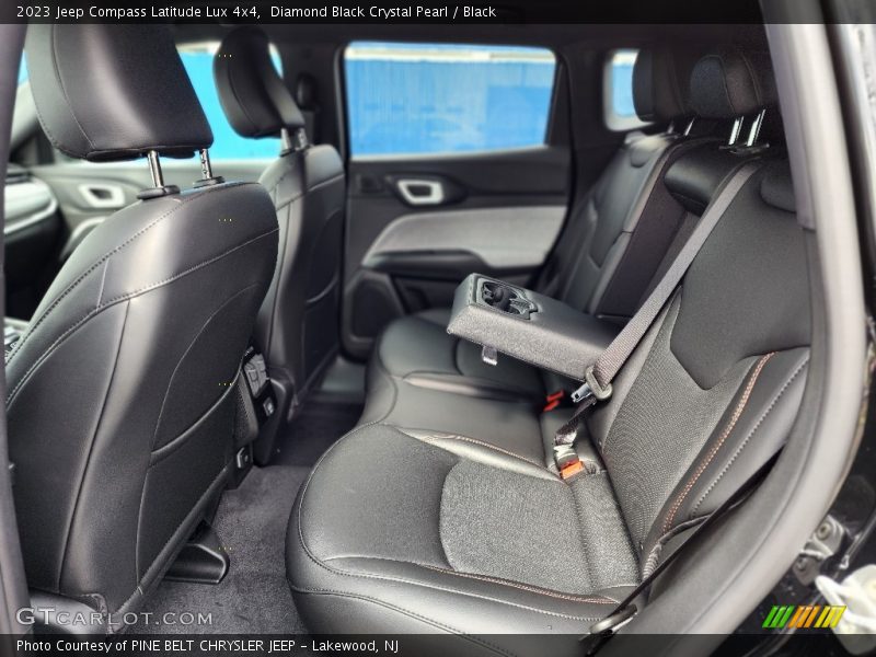 Diamond Black Crystal Pearl / Black 2023 Jeep Compass Latitude Lux 4x4
