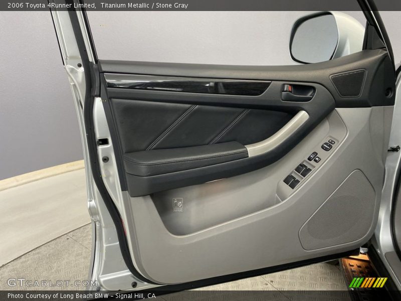 Titanium Metallic / Stone Gray 2006 Toyota 4Runner Limited