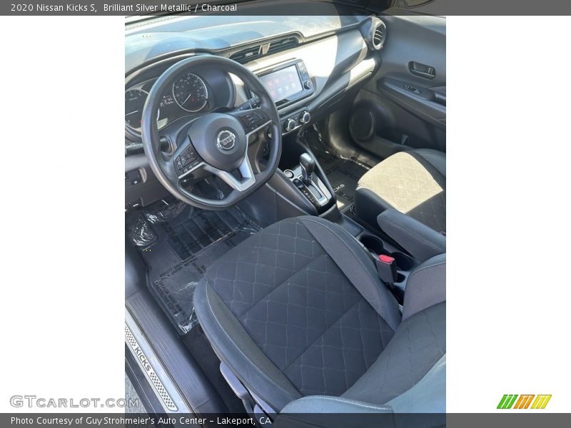 Front Seat of 2020 Kicks S