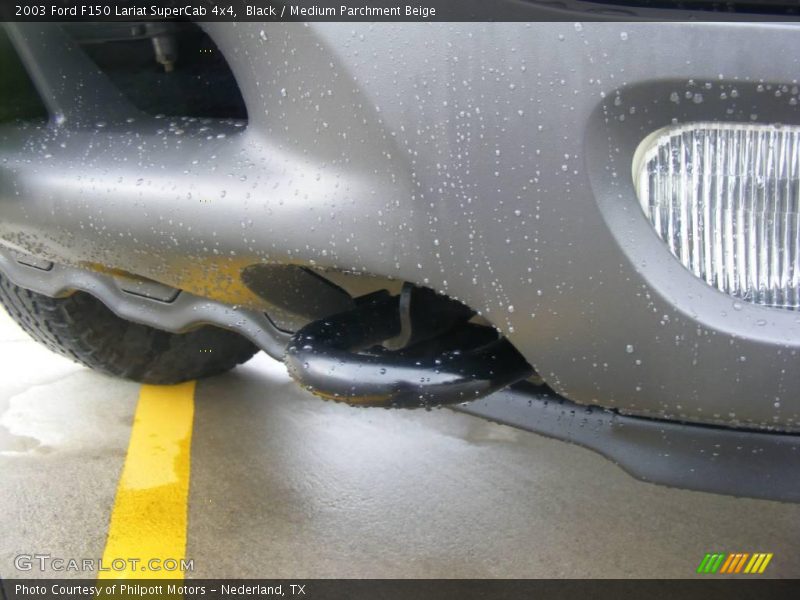 Black / Medium Parchment Beige 2003 Ford F150 Lariat SuperCab 4x4