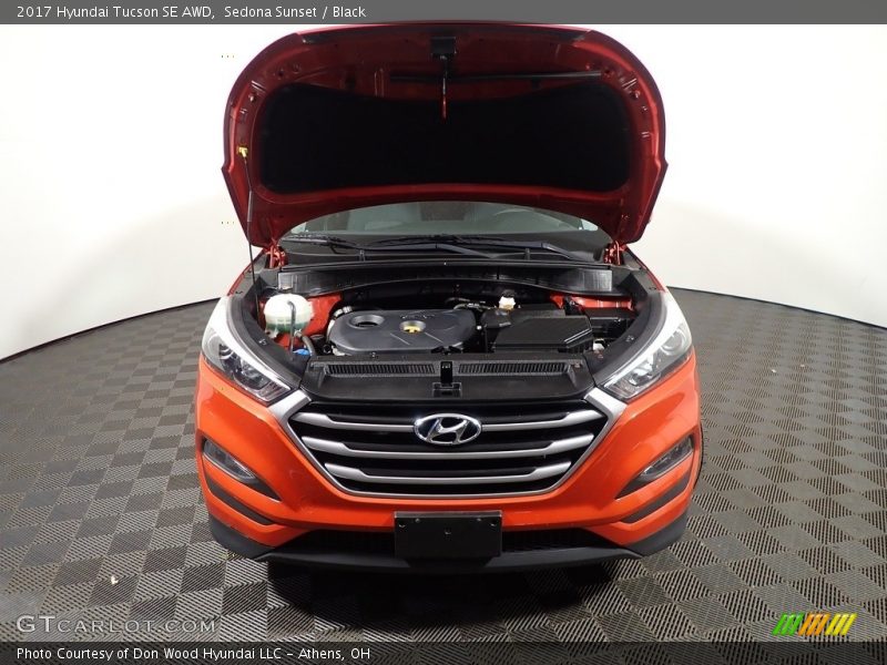 Sedona Sunset / Black 2017 Hyundai Tucson SE AWD