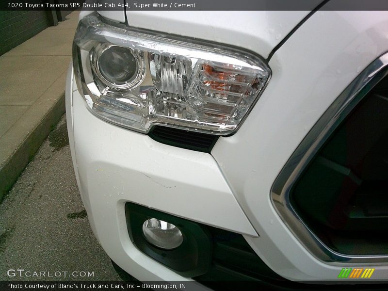 Super White / Cement 2020 Toyota Tacoma SR5 Double Cab 4x4