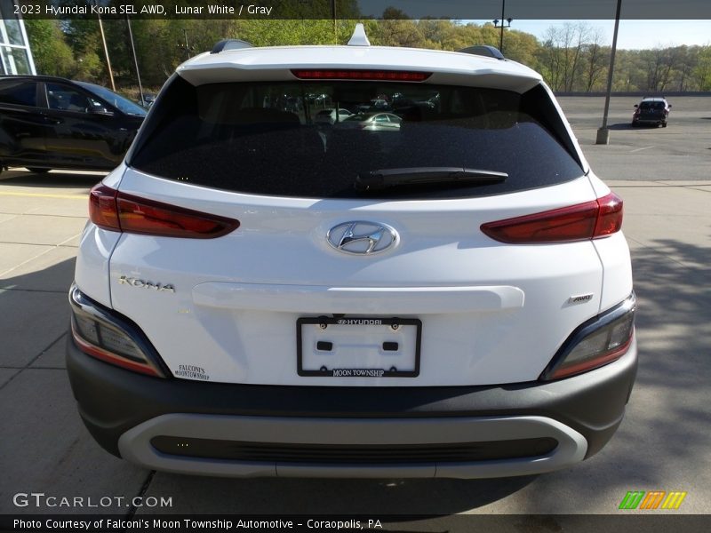 Lunar White / Gray 2023 Hyundai Kona SEL AWD
