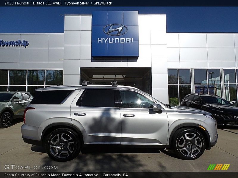 Typhoon Silver / Gray/Black 2023 Hyundai Palisade SEL AWD