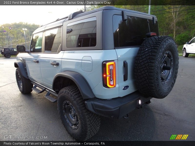 Cactus Gray / Dark Space Gray 2022 Ford Bronco Everglades 4x4 4-Door