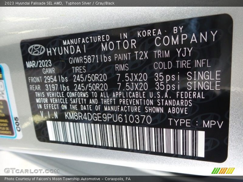 Typhoon Silver / Gray/Black 2023 Hyundai Palisade SEL AWD